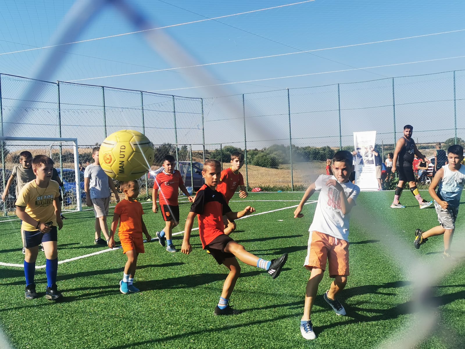 PLAY FEST: O Zi a Dialogului Intercultural și a Unității prin Sport